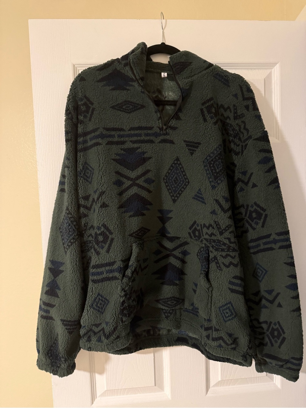 Women’s oversized Fleece Pullover